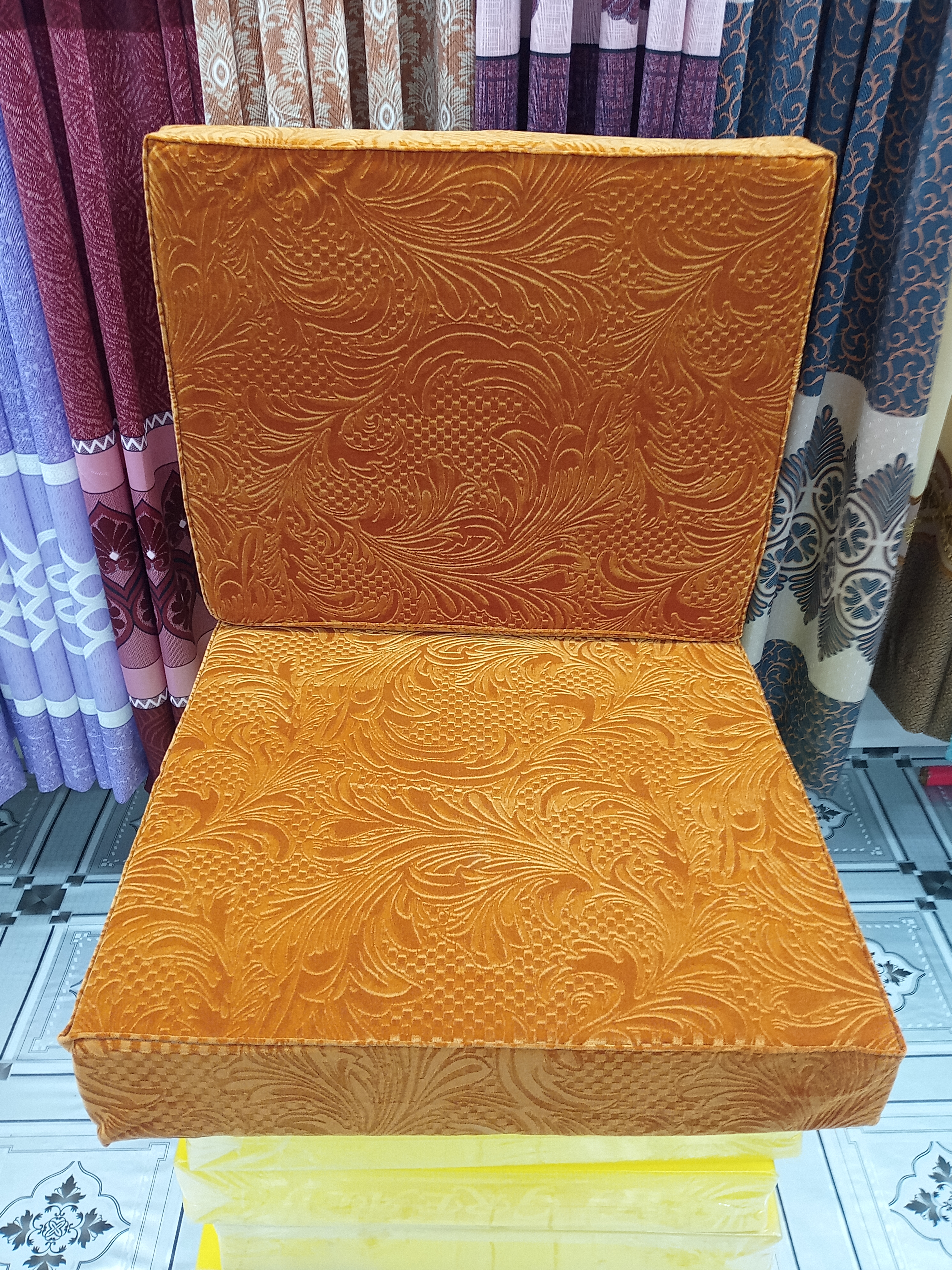 ভি আই পি সোফার কভার