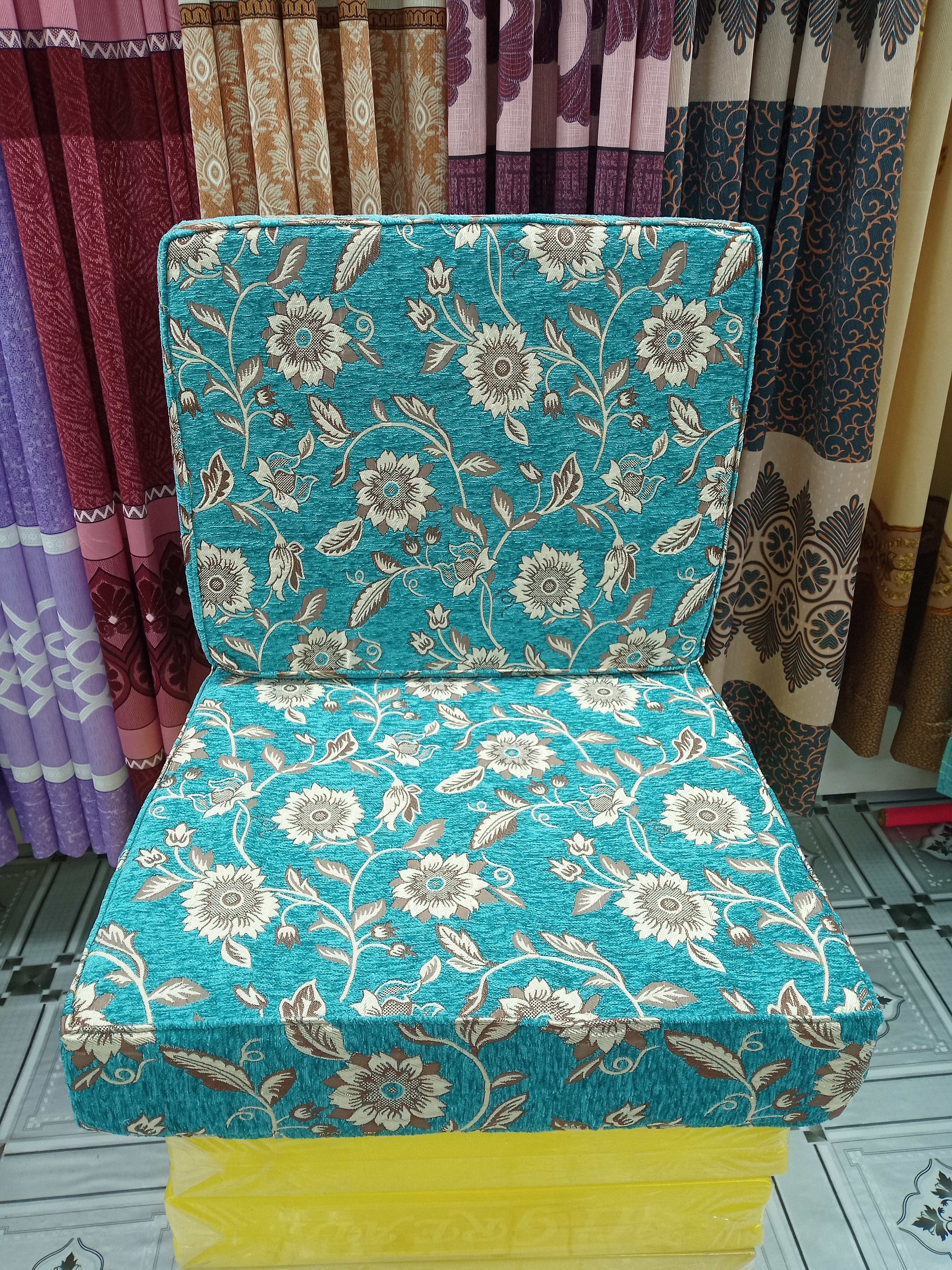 তুর্কি সোফার কভার