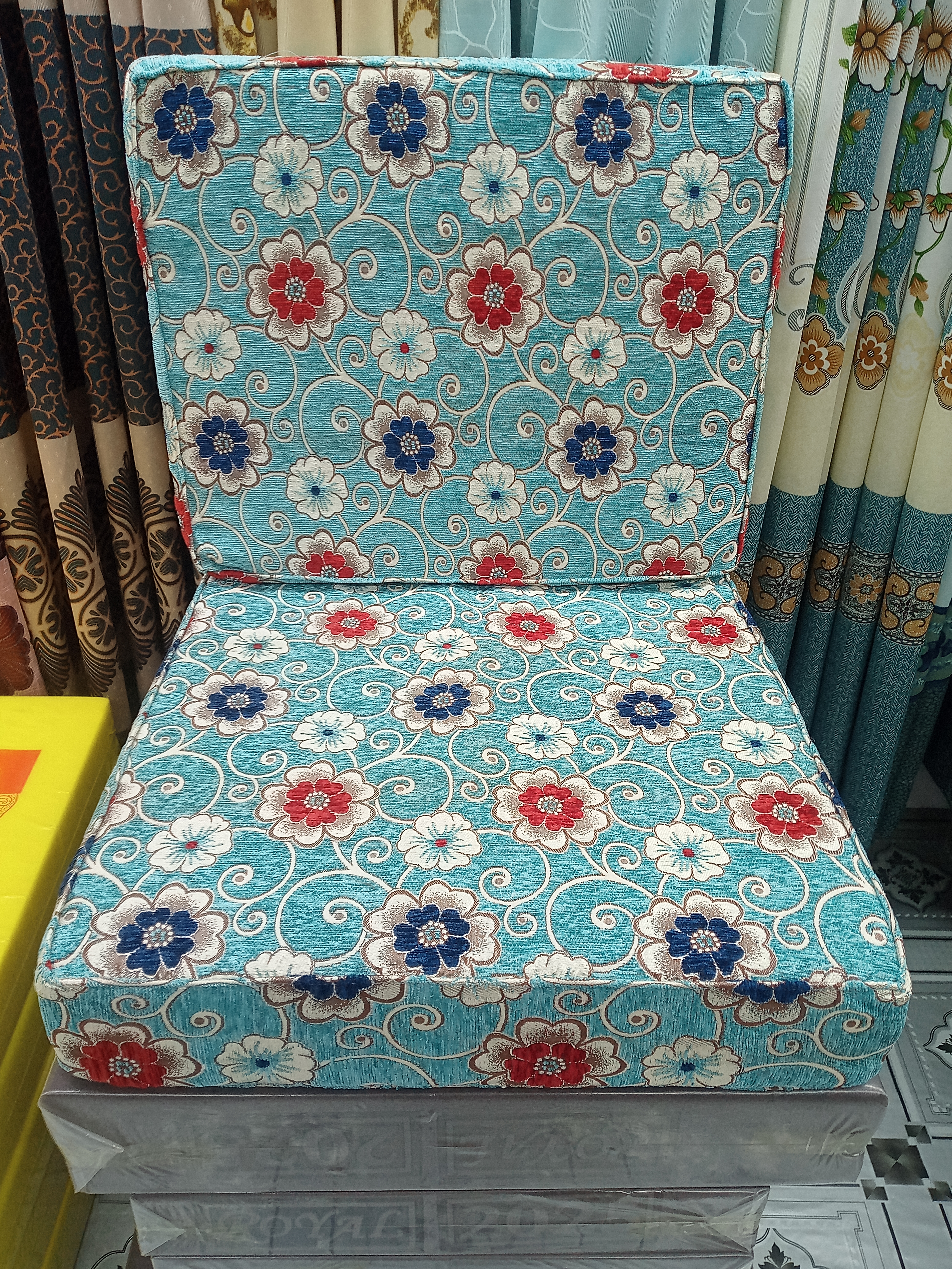 তুর্কি সোফার কভার